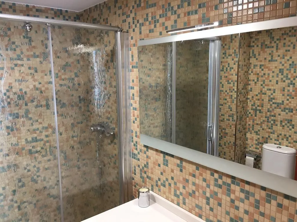 Piso Centrico De 100 M2 Apartment Girona Spain