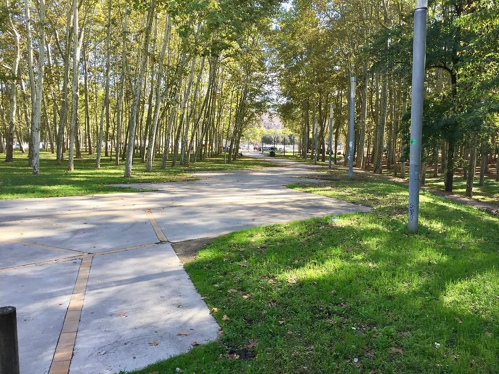 Piso Centrico De 100 M2 Apartment Girona Spain